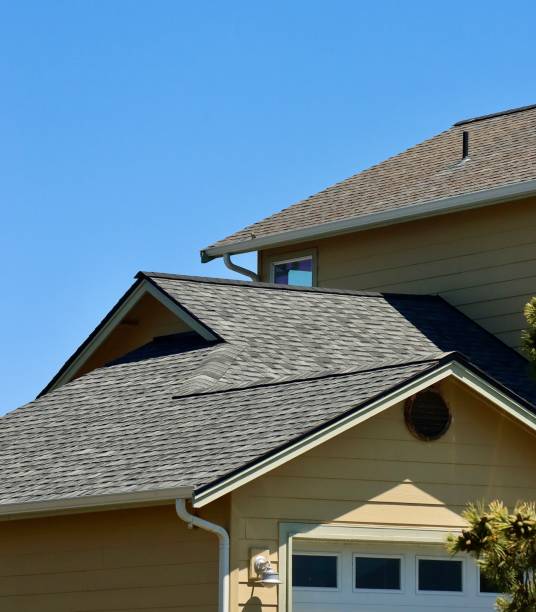 Best Roof Insulation Installation  in Freeport, IL